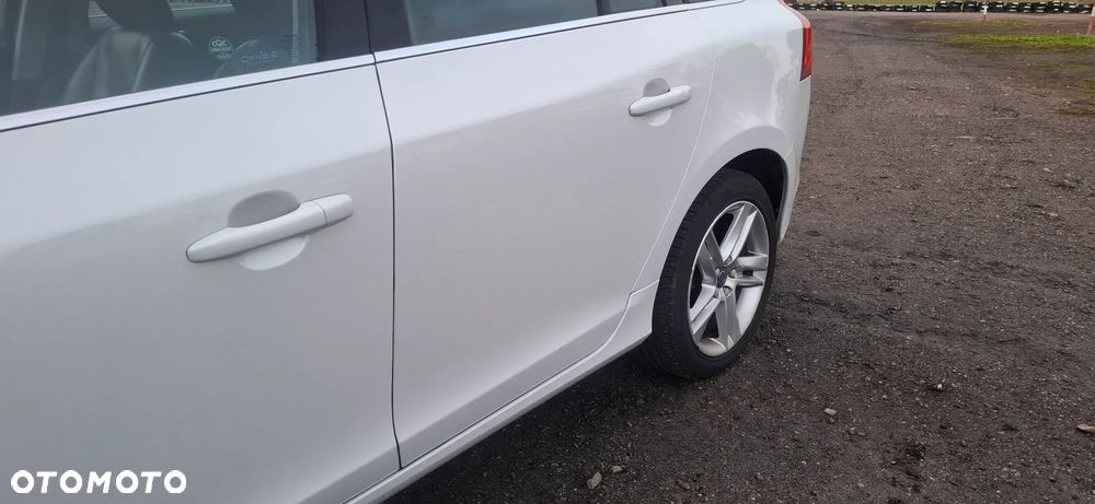Volvo V60 - 24