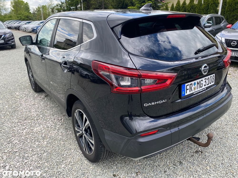 Nissan Qashqai 1.6 DIG-T N-Connecta - 38