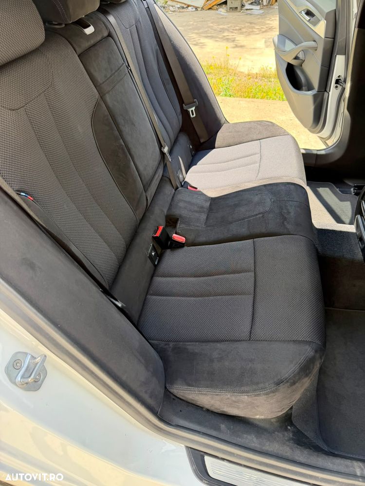 BMW Seria 5 520d AT - 7
