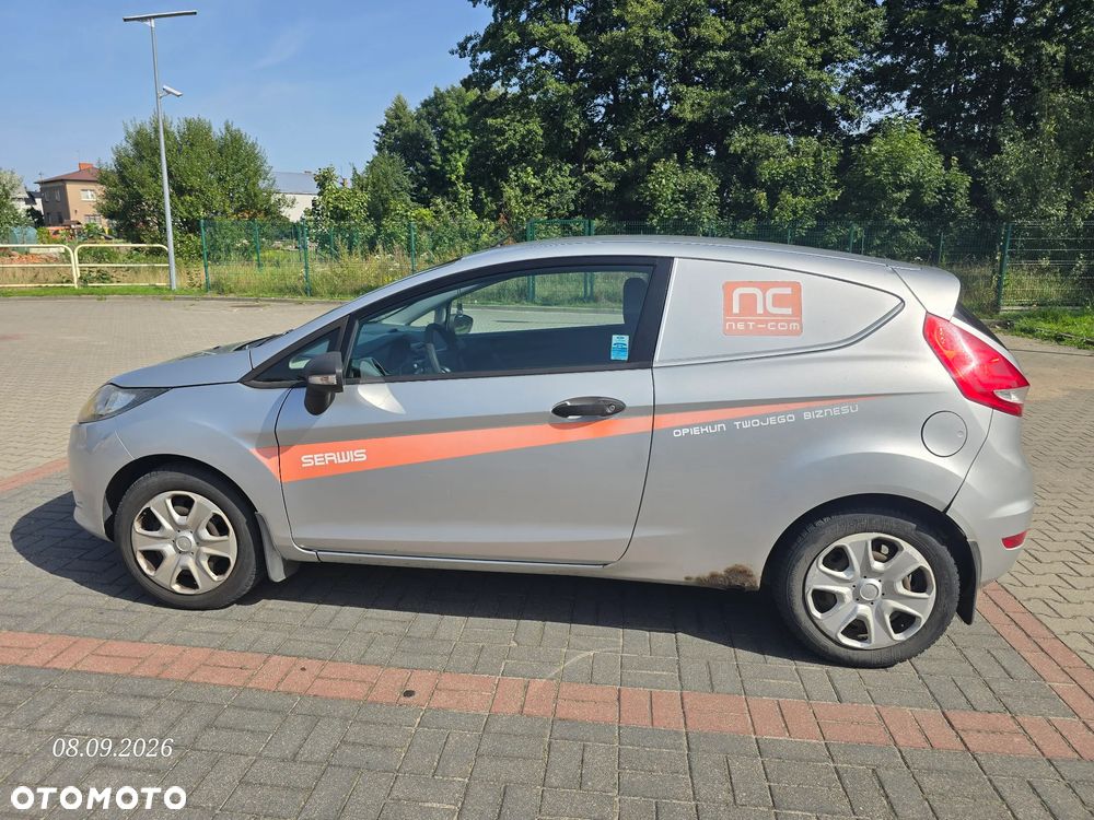 Ford Fiesta 1.4 TDCi Ambiente - 4