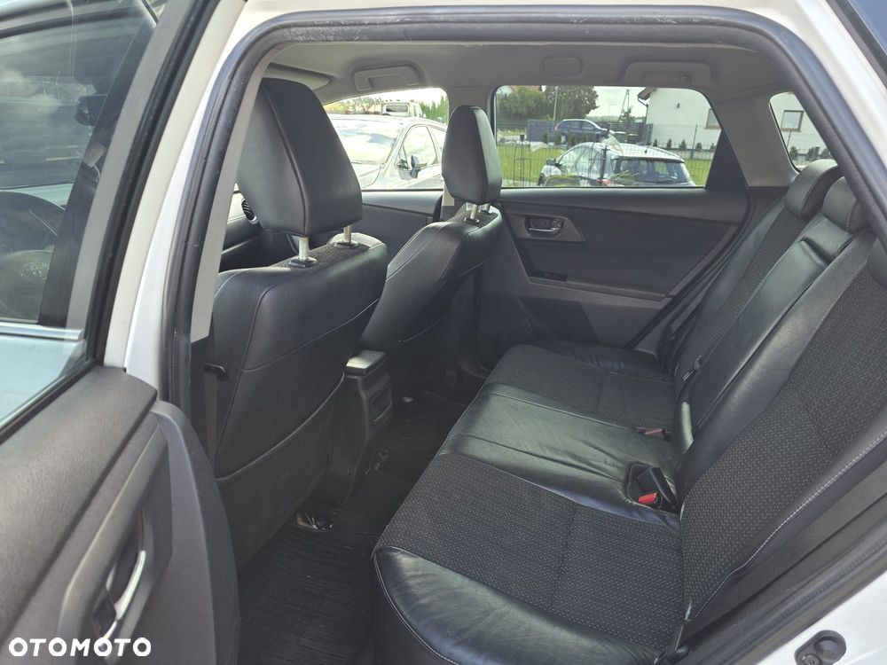 Toyota Auris 1.6 Prestige - 12