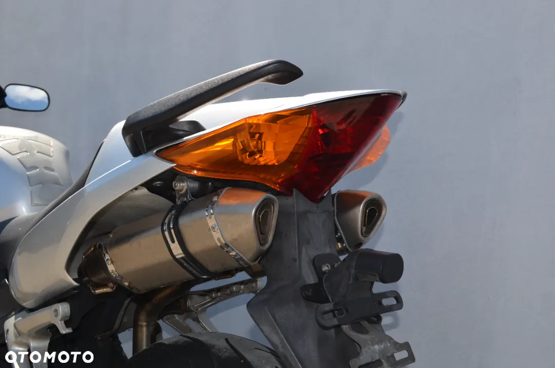 Honda VFR - 6