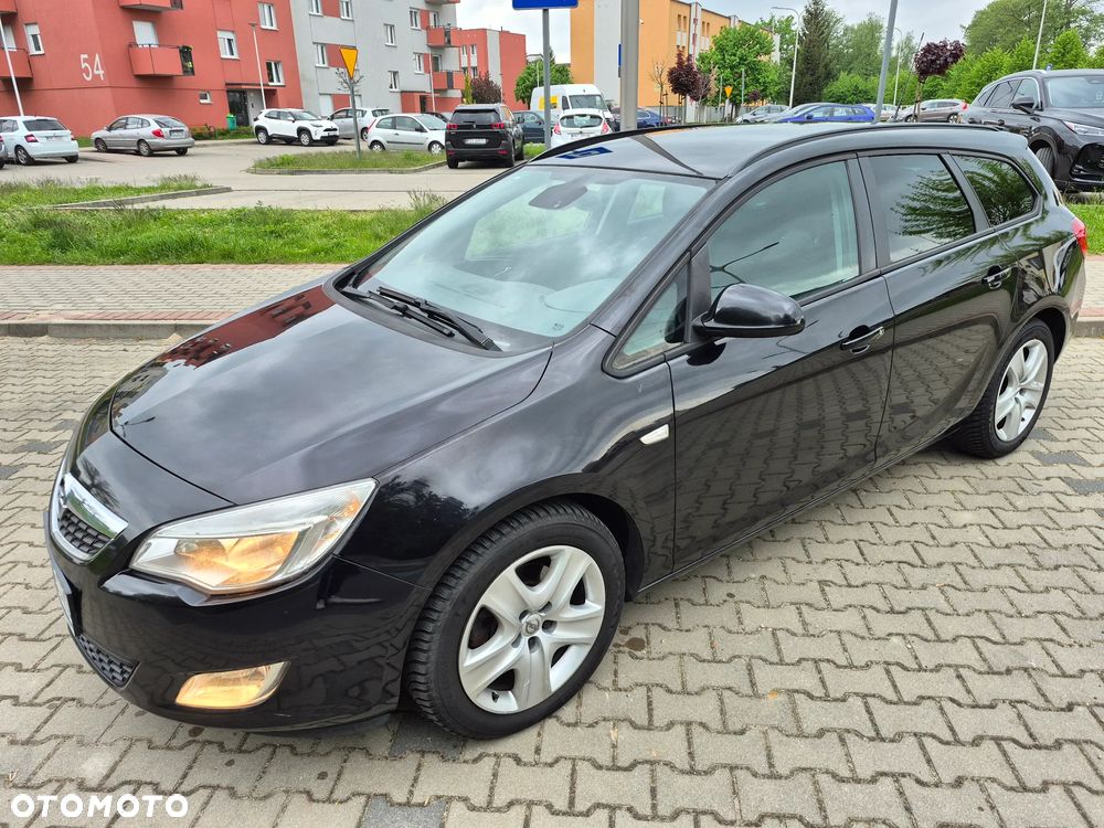 Opel Astra 1.7 CDTI DPF - 1