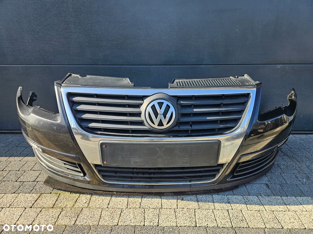 VW Passat B6 LC9X Zderzak Przedni - 1