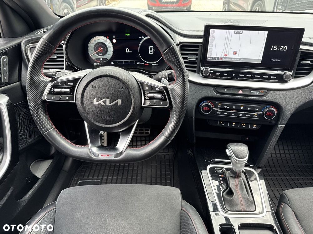Kia ProCeed 1.6 T-GDI GT DCT - 19