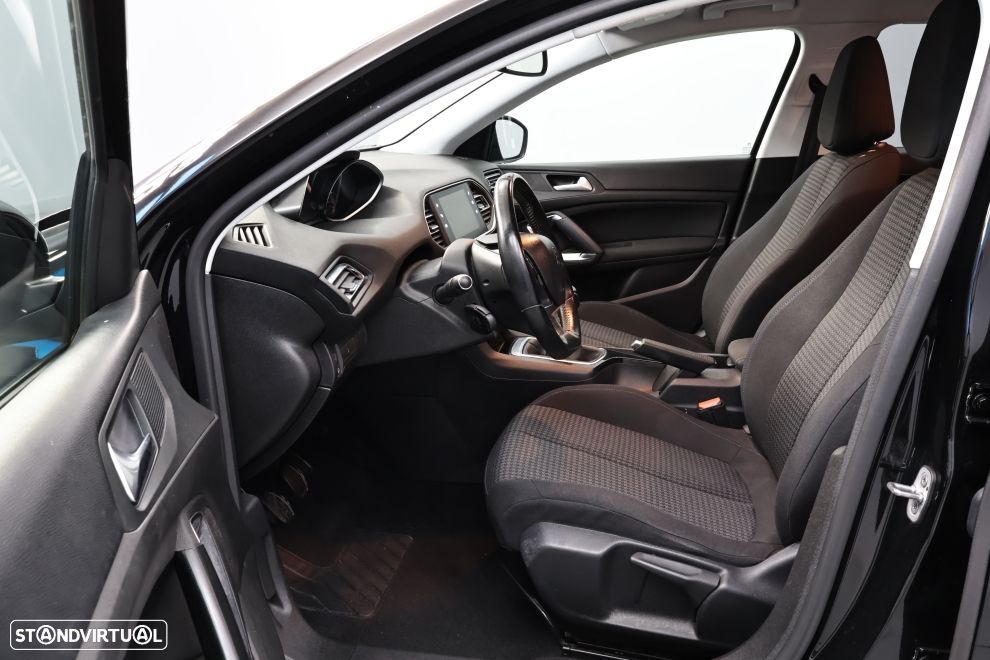 Peugeot 308 SW 1.5 BlueHDi Style - 23