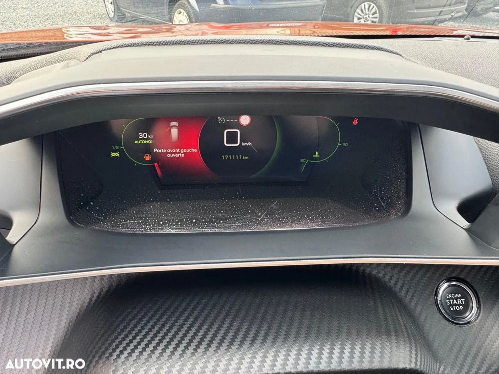Peugeot 2008 - 7