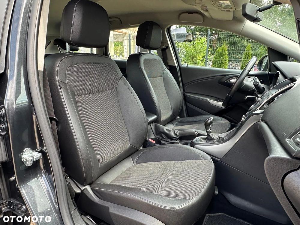 Opel Astra 1.7 CDTI Cosmo - 15