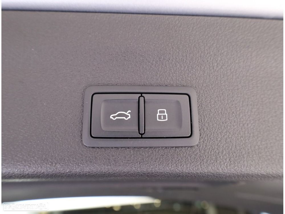 Audi A6 Avant 40 TDI Advanced S tronic - 17