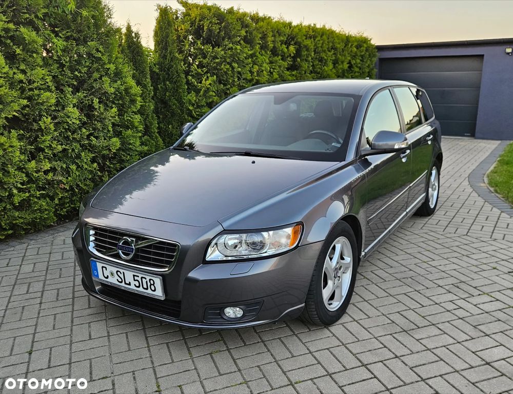 Volvo V50 DPF D2 Summum - 3