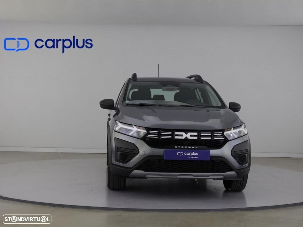 Dacia Sandero 1.0 TCe Essential — photo 3