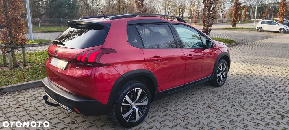 Peugeot 2008 PureTech 130 Stop&Start GT-Line Edition - 4