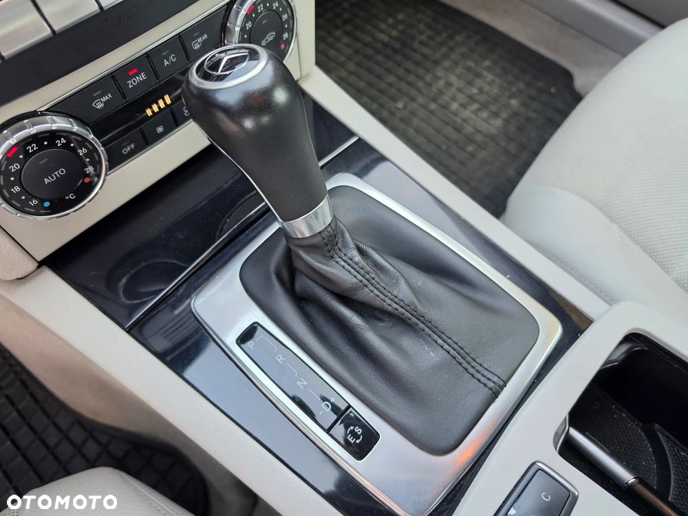 Mercedes-Benz Klasa C 180 (BlueEFFICIENCY) 7G-TRONIC - 17