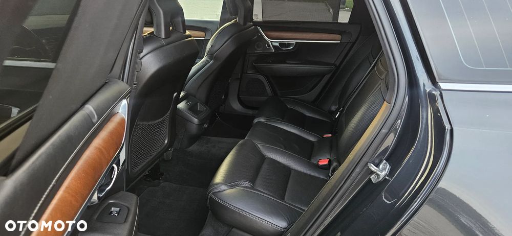 Volvo V90 D5 AWD Geartronic Inscription - 7