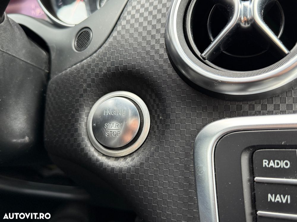 Mercedes-Benz A 200 d 7G-DCT - 8