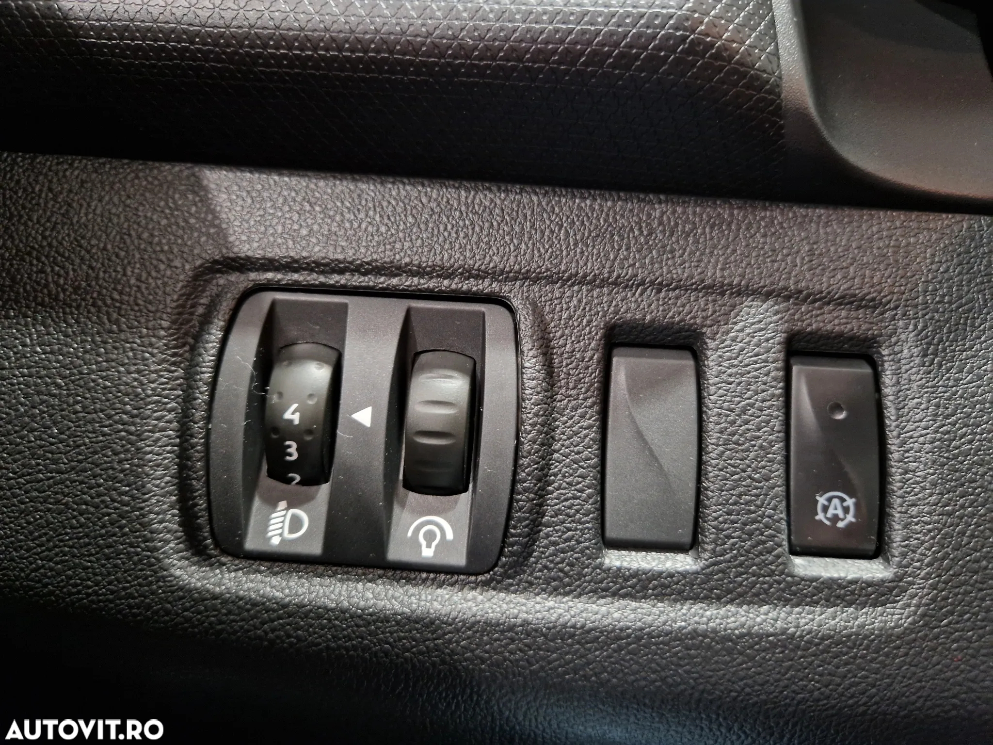 Renault Clio - 14