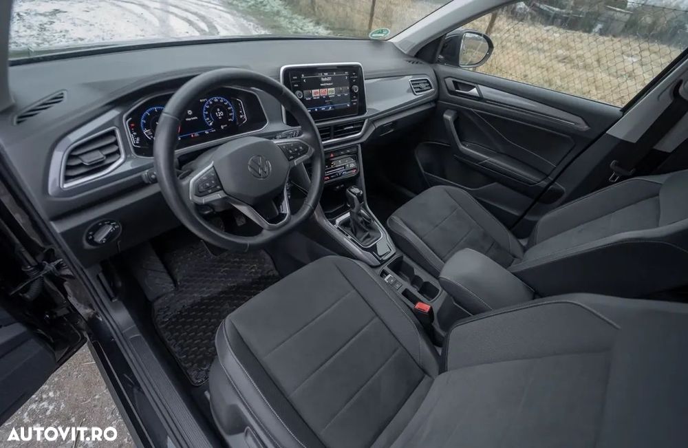 Volkswagen T-Roc 1.5 TSI DSG Advanced - 13