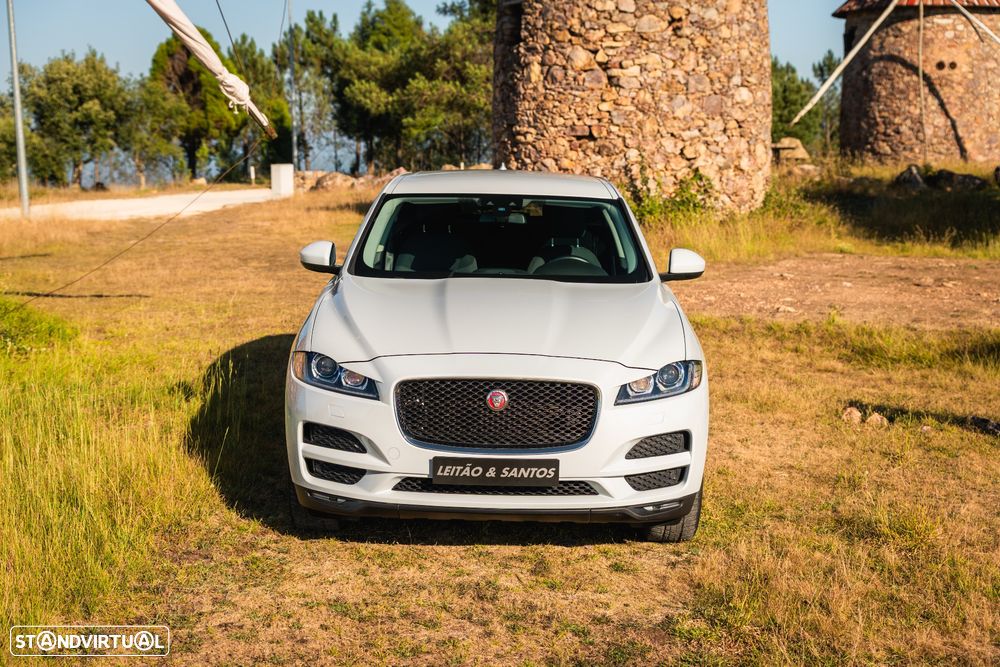 Jaguar F-Pace 2.0 i4D Pure - 12
