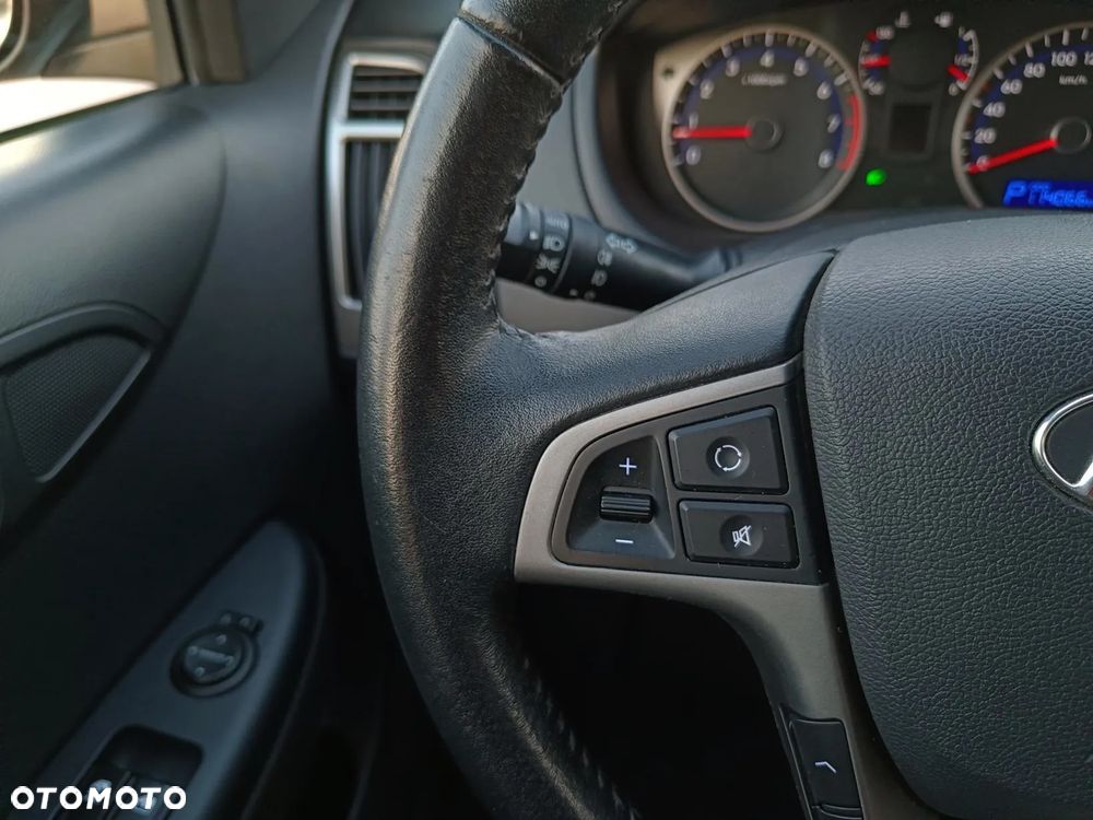 Hyundai i20 1.4 Style - 36