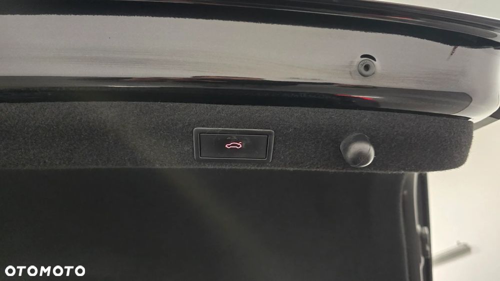 Skoda Superb 2.0 TDI SCR 4x4 Sportline DSG - 11