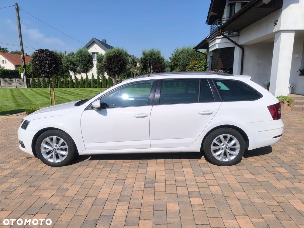 Skoda Octavia 2.0 TDI DSG Ambition - 7