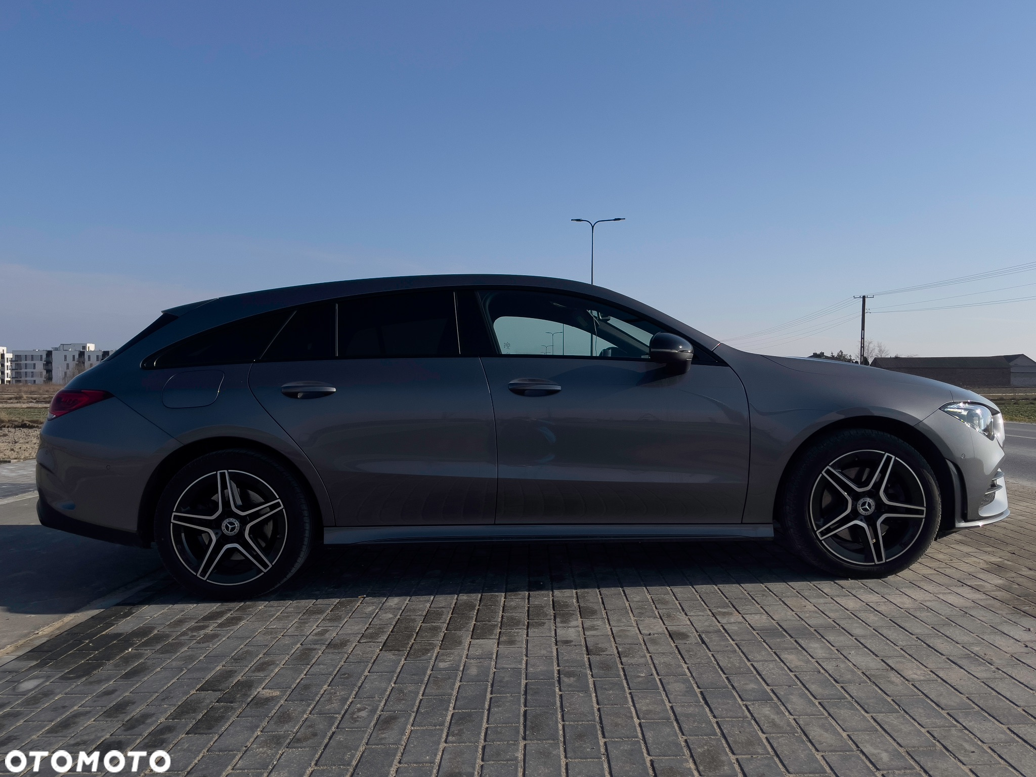 Mercedes-Benz CLA 250 e Shooting Brake 8G-DCT AMG Line - 4