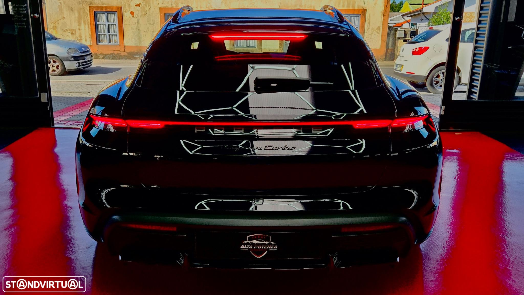 Porsche Taycan Cross Turismo Turbo - 7