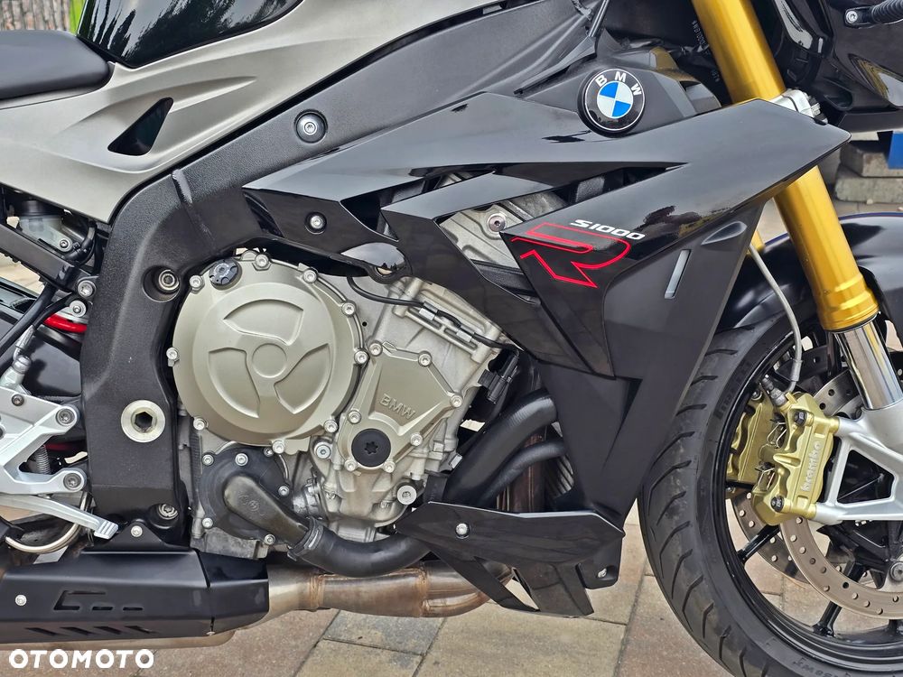 BMW S - 10