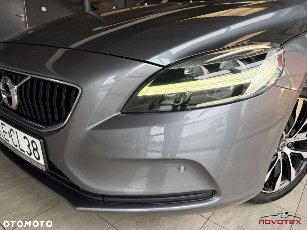 Volvo V40 T4 Momentum - 7