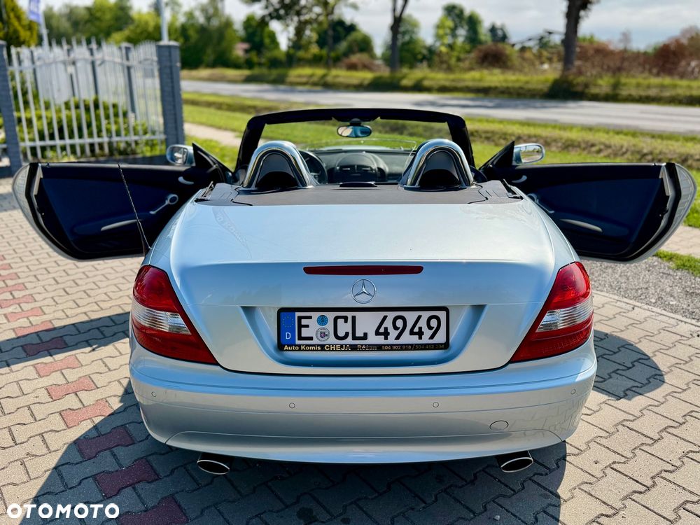 Mercedes-Benz SLK - 40