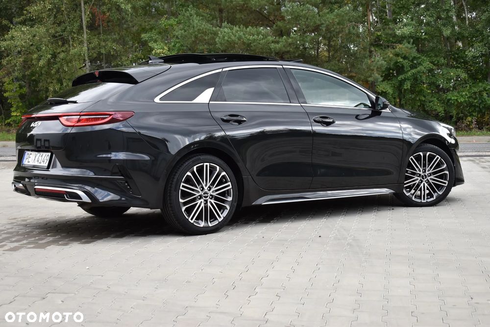 Kia ProCeed 1.5 T-GDI DCT7 OPF GT LINE - 12