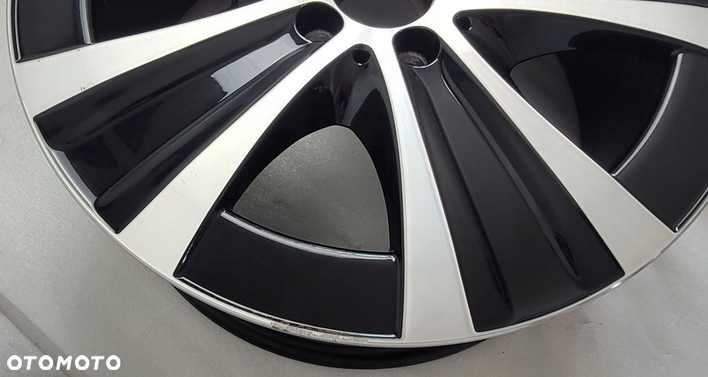 FELGA MERCEDES E-KLASA W213 8X18 18 ET43 5X112 - 7