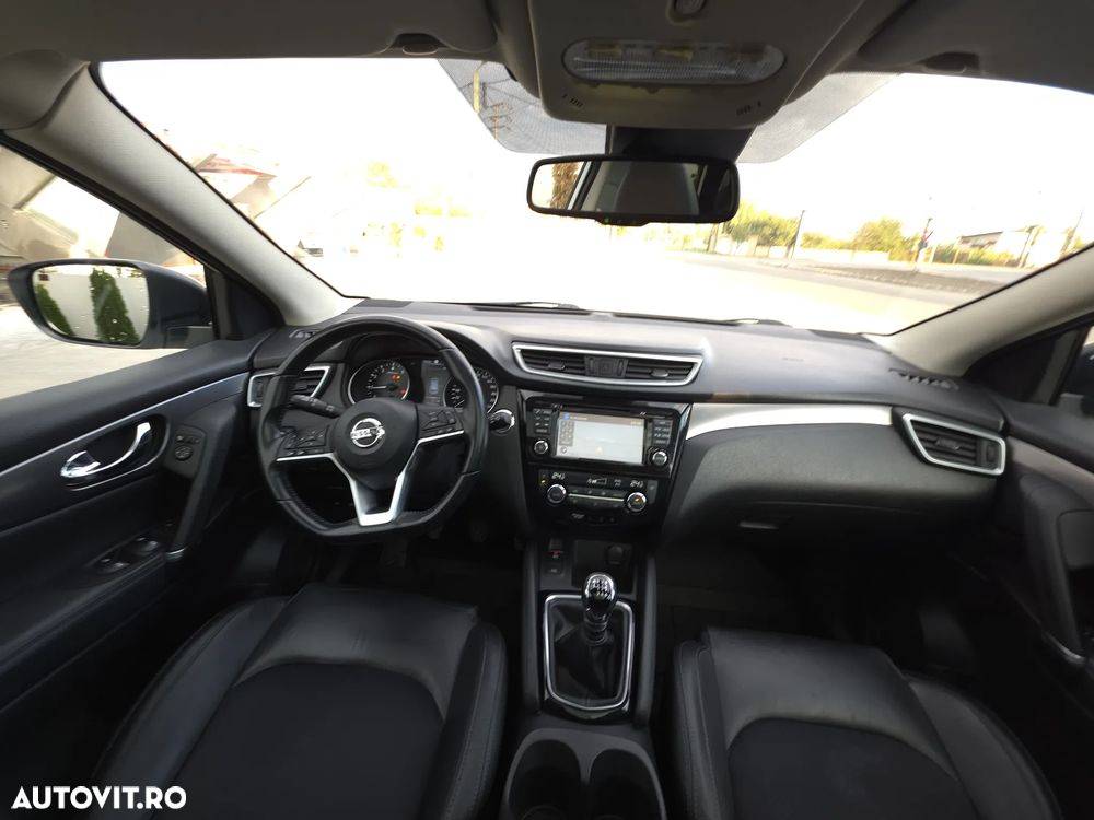 Nissan Qashqai 1.3 157CP 2WD N-Connecta - 10
