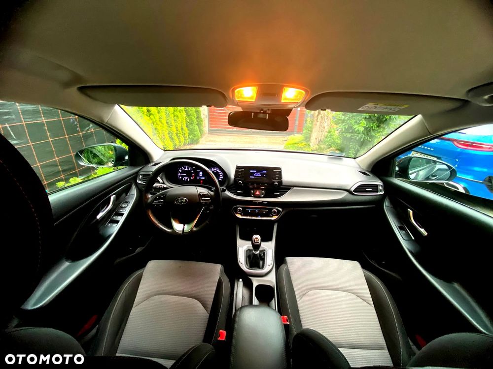 Hyundai i30 - 16