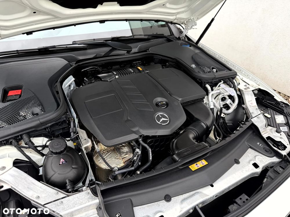 Mercedes-Benz Klasa E 220 d 9G-TRONIC Avantgarde - 33