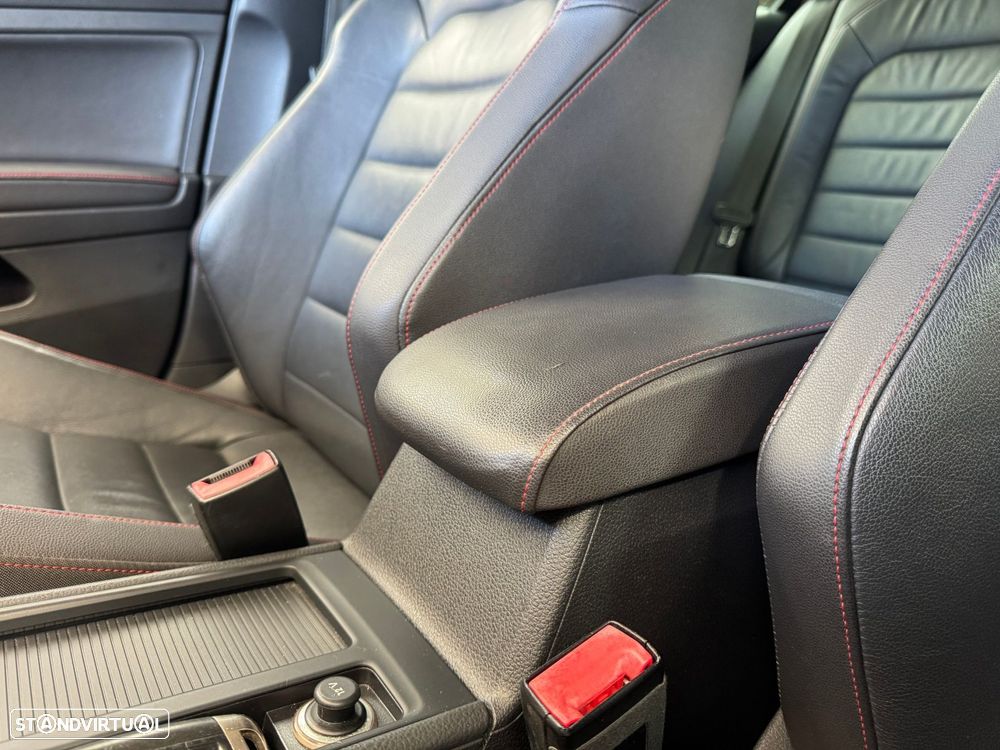 VW Golf 2.0 TSi GTi DSG Performance - 41