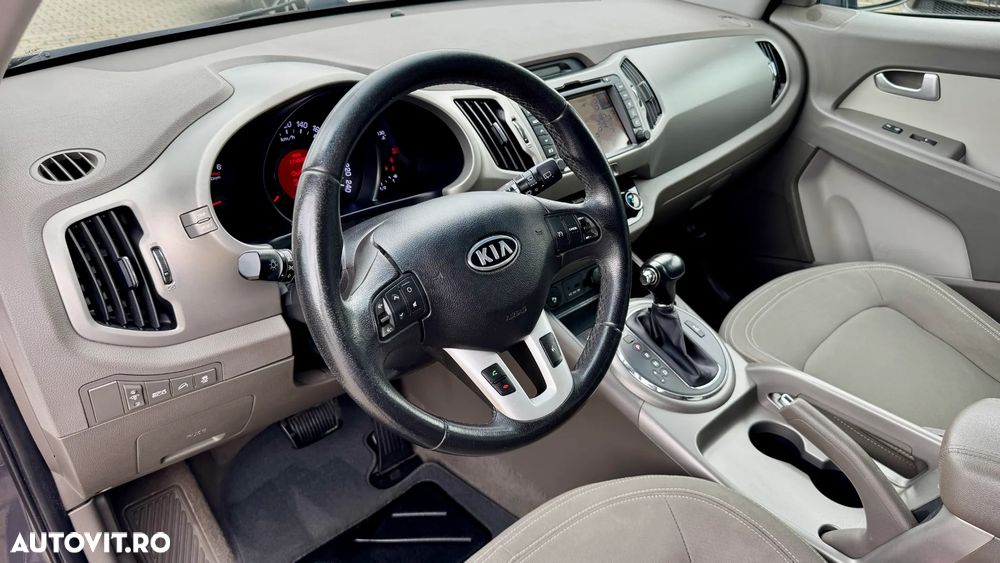 Kia Sportage - 13