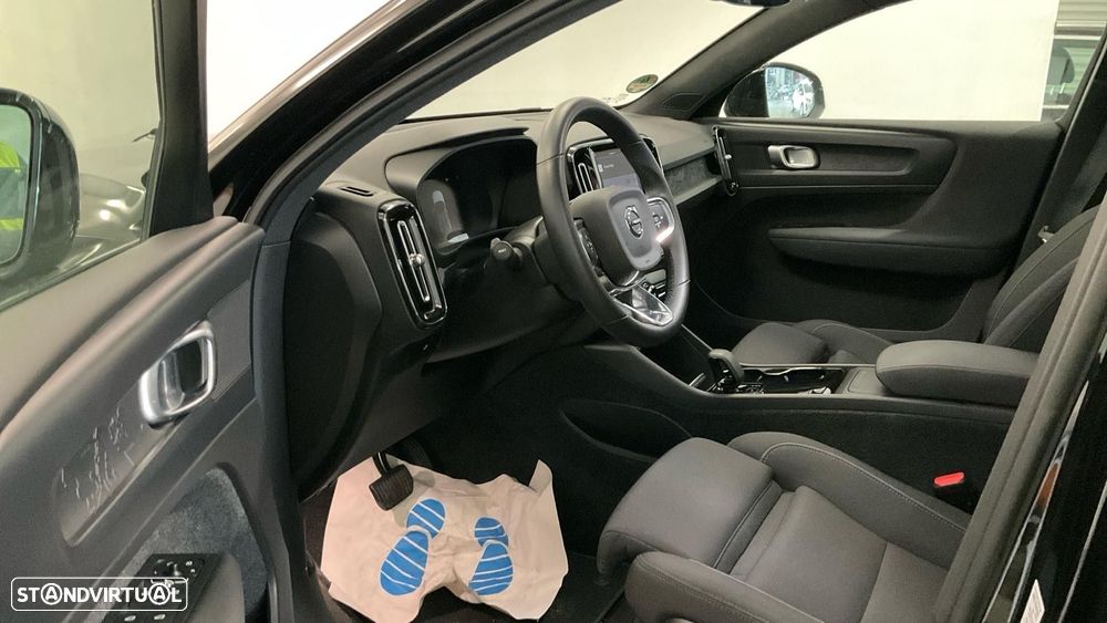 Volvo C40 Recharge Plus - 12