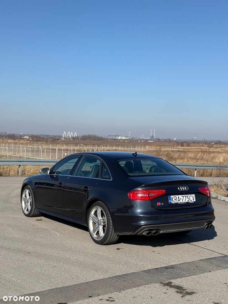 Audi S4 Limousine - 9