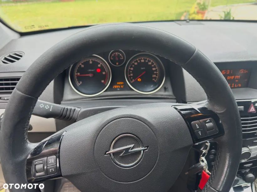 Opel Astra 1.3 CDTI 111 - 9