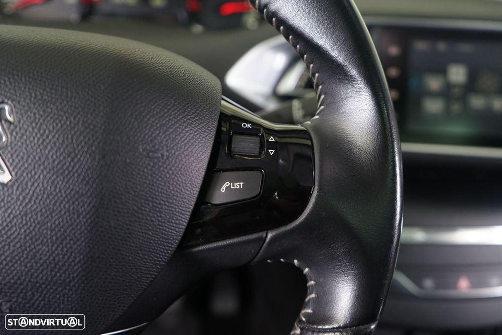 Peugeot 308 SW 1.6 BlueHDi Allure - 22