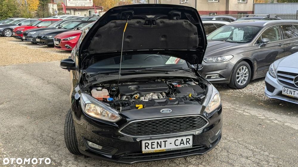 Ford Focus - 33