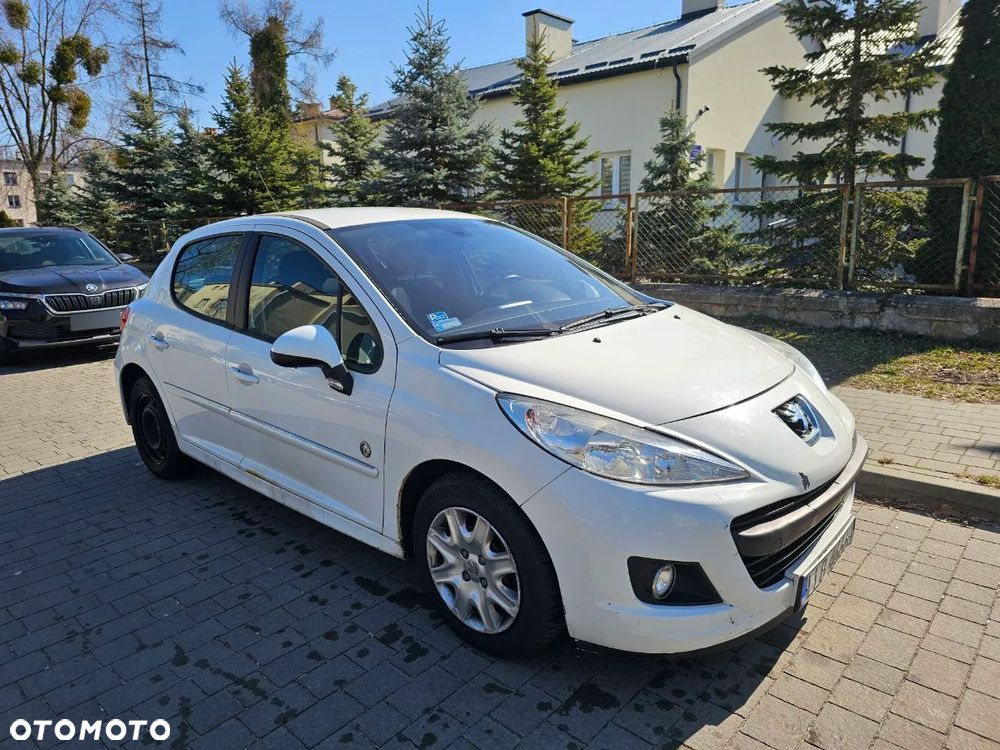Peugeot 207 - 7