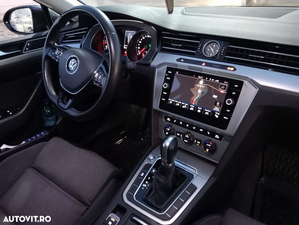 Volkswagen Passat 2.0 TDI SCR DSG Comfortline - 6