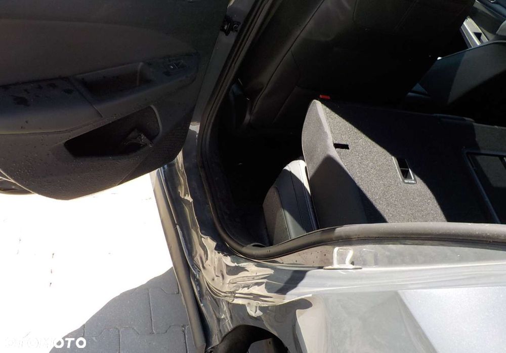 Volkswagen Golf - 11