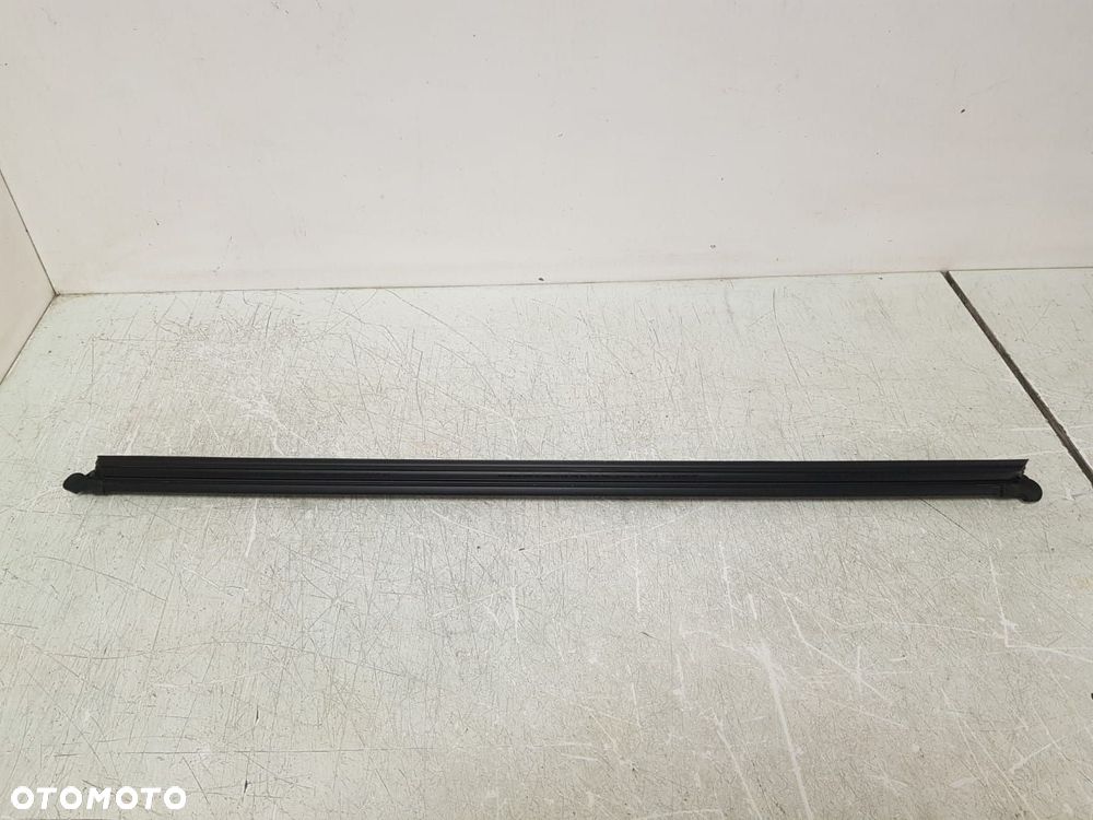 VW GOLF VII 7 12-20  LISTWA ZGRANIAJĄCA PRAWA DRZWI PRZÓD 5D NOWA ORYGINAŁ 5G4837480B - 4