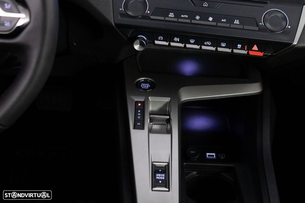 Peugeot 308 1.2 Hybrid Style e-DCS6 - 10