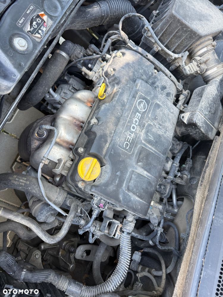 Opel Corsa 1.4 Enjoy - 13
