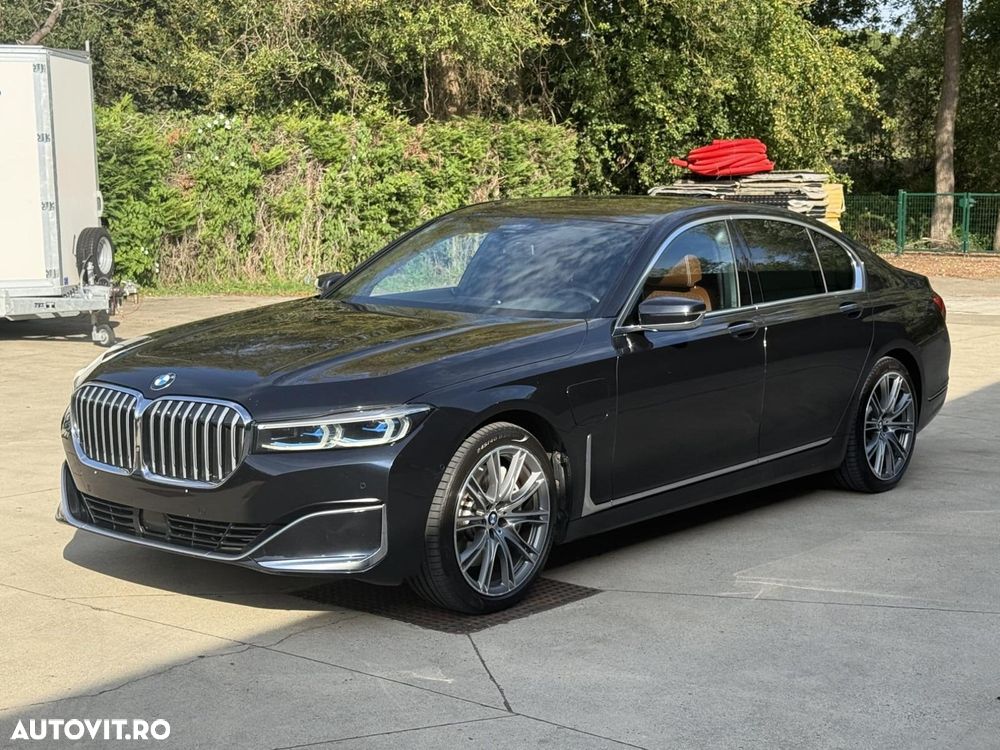 BMW Seria 7 - 8