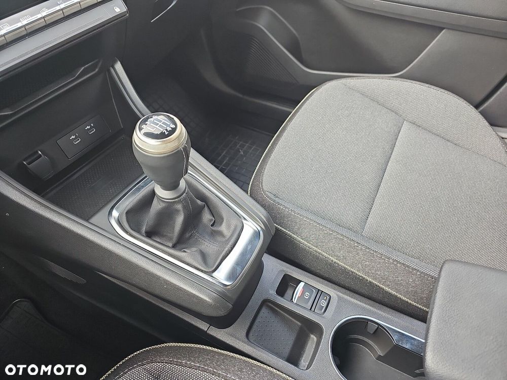 Renault Captur 1.0 TCe Techno - 25